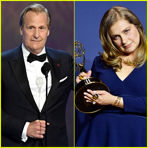 Jeff Daniels Merritt Weaver Emmys 2018